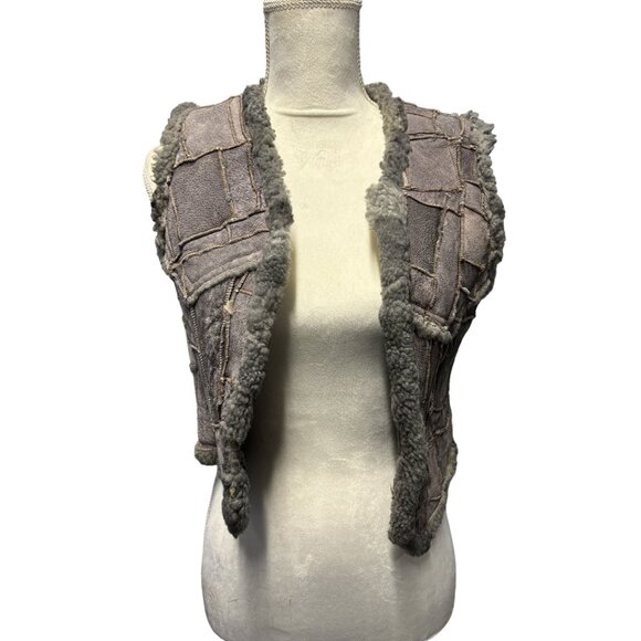 Vintage Women's Patchwork Leather & Shearling Vest - Picture 1 of 5